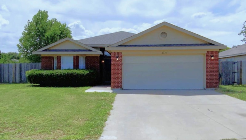 Building Photo - 8177 Shadywood Dr