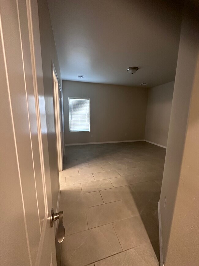 Building Photo - 6954 Santa Marta St