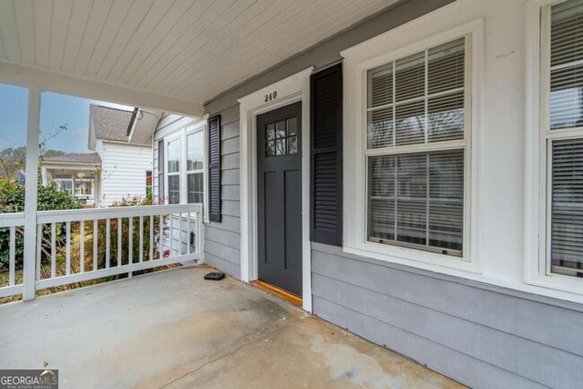 Building Photo - 240 Boulevard