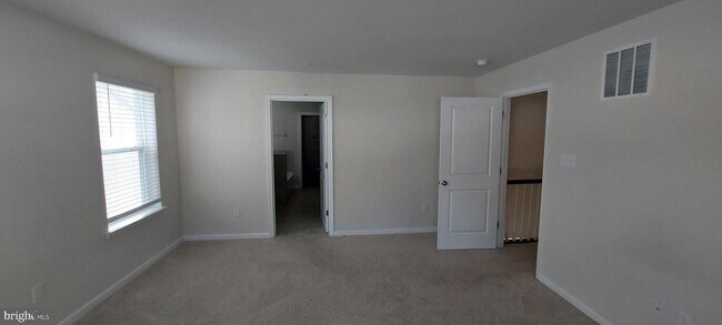 Building Photo - 5767 Haller Pl