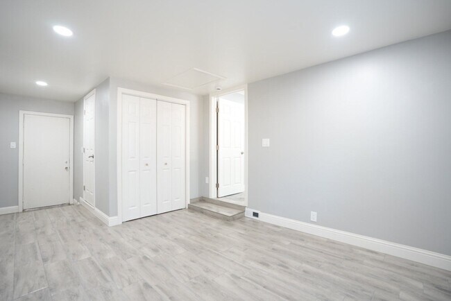 Building Photo - Charming Three Bedroom Westwood Napa Home