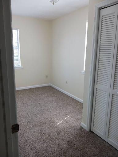 Building Photo - 1527 Rainbow Rd