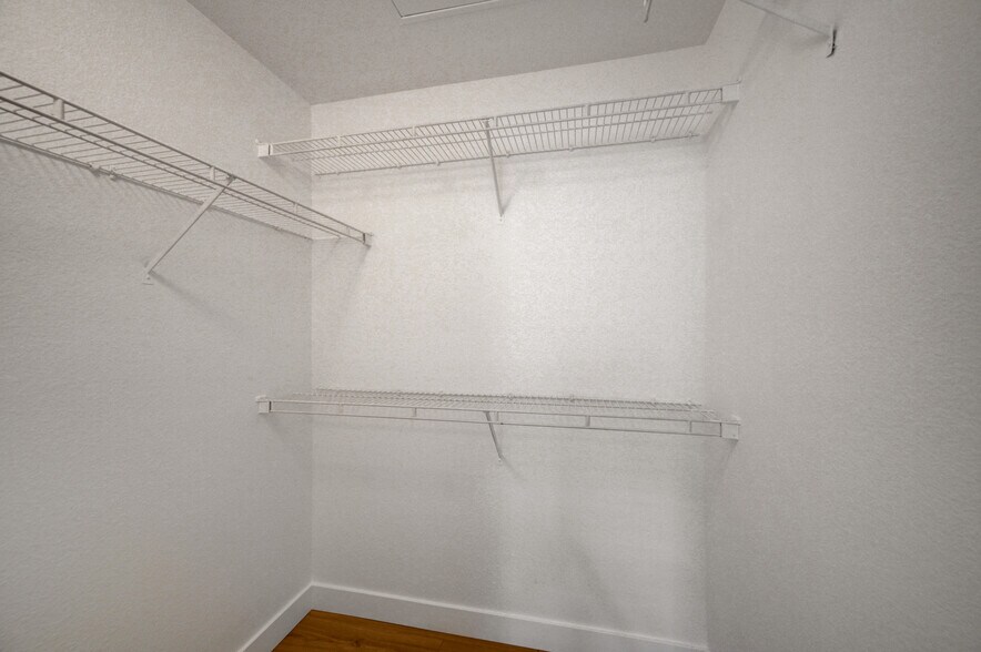 Building Photo - 2300 E Silverado Ranch Blvd