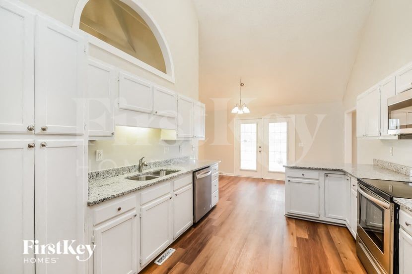 Building Photo - 1510 Barry Oak Ct