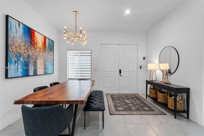 Building Photo - 17805 SW 114th Ct