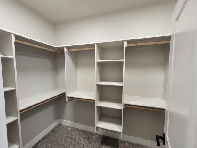 Building Photo - Fantastic Townhome in Downtown Meridian!