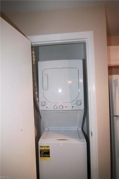 Building Photo - 1761 Ocean Bay Dr