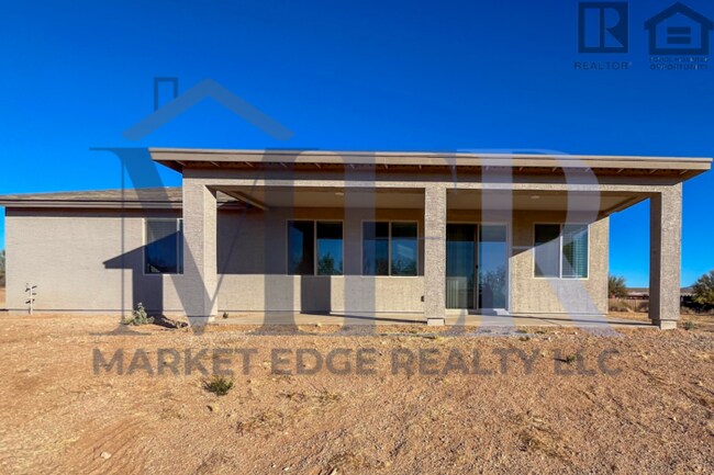 Building Photo - 3Bed/2Bath House in North Scottsdale! $399...