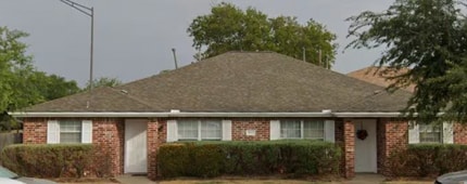 Building Photo - 1802 Sara Dr