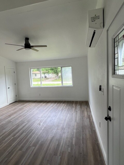 Building Photo - Section 8 Rental Property