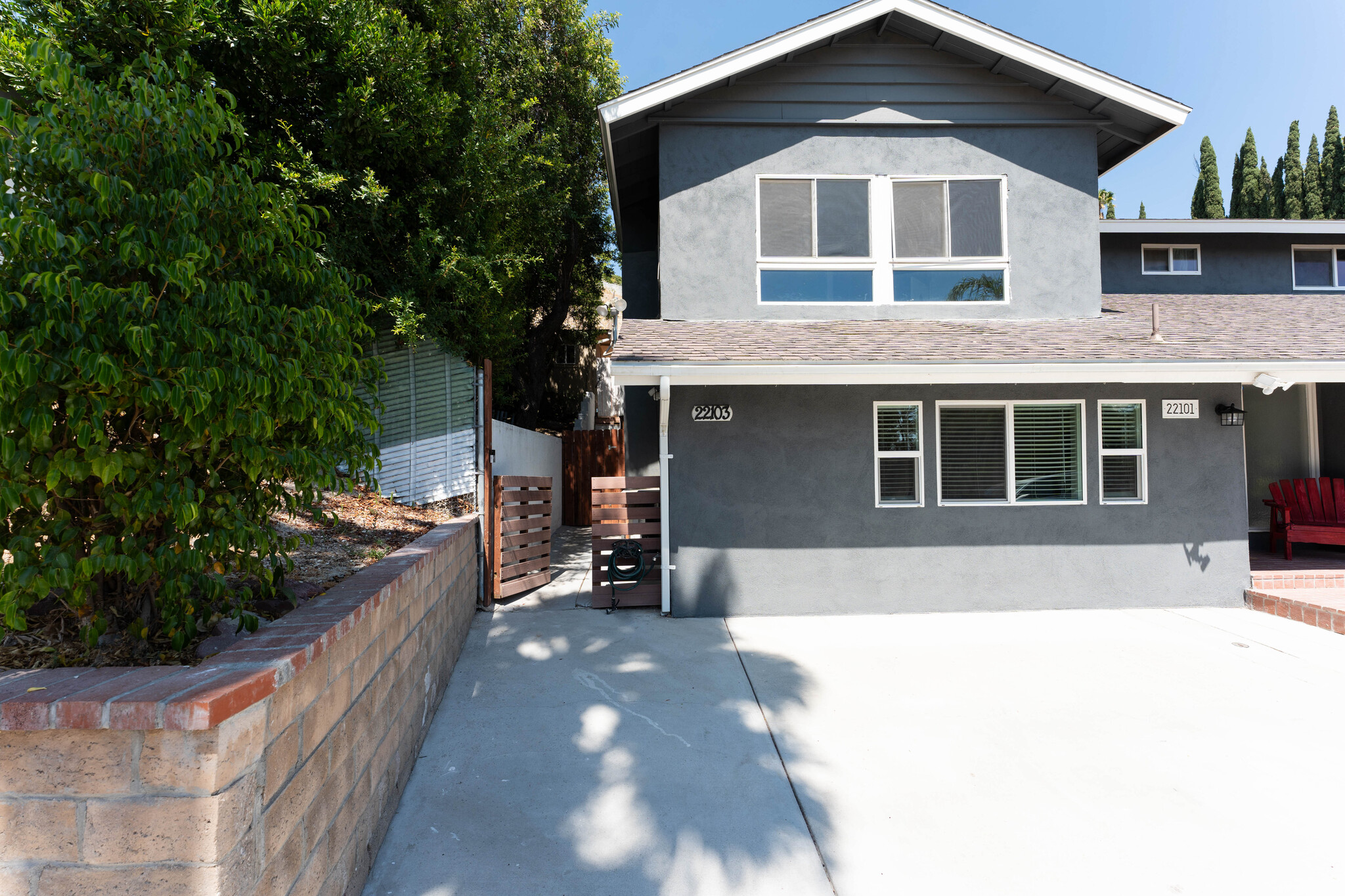 Building Photo - 22103 Parthenia St