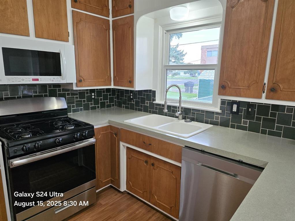 Building Photo - 1634 King St