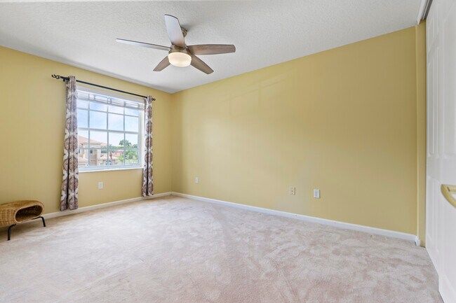 Building Photo - 2253 Balsan Way