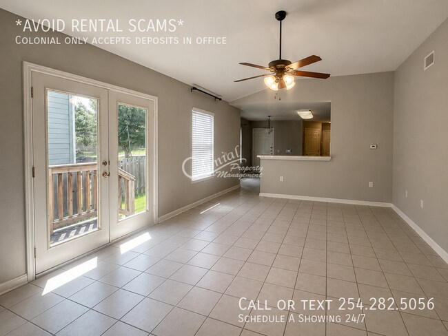 Building Photo - 6005 Perlita Dr