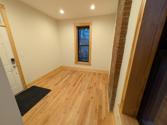 Building Photo - 3231 Morgan Ford Rd