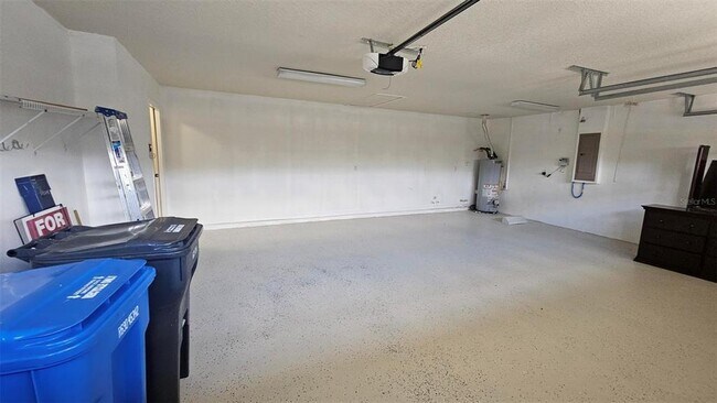 Building Photo - 16102 Colchester Palms Dr