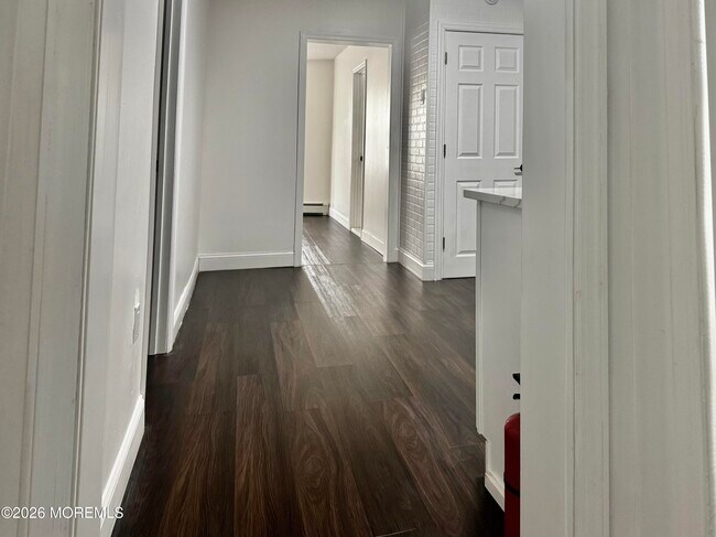 Building Photo - 198 New Brunswick Ave