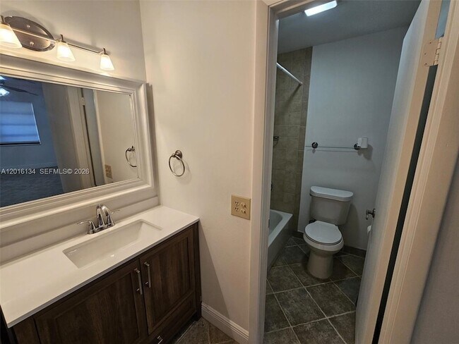Building Photo - 7749 SW 100th St