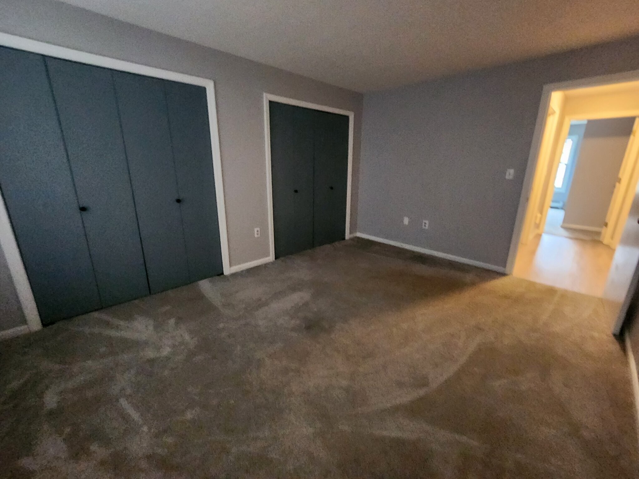 Building Photo - 205 Forest Dr