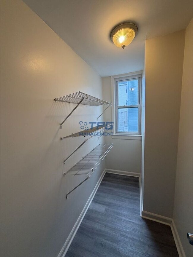 Building Photo - 130 Milford Ave