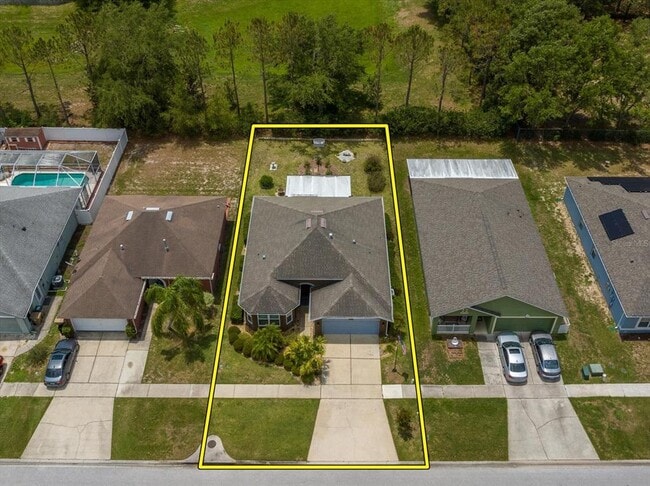 Building Photo - 15722 Green Cove Blvd
