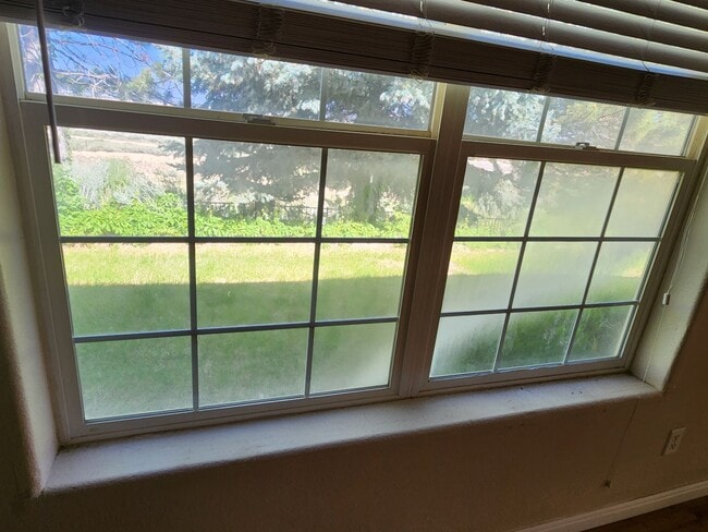 Building Photo - Cozy 3 Bedroom Cedar City Home