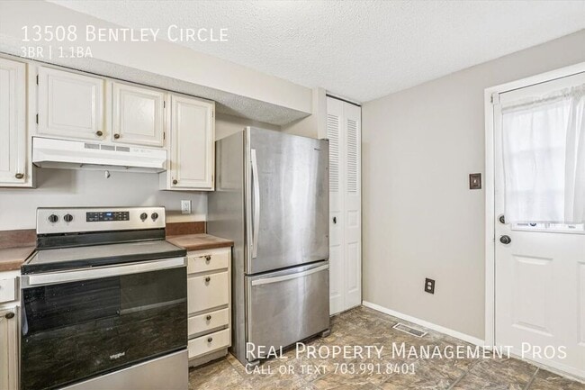 Building Photo - 13508 Bentley Cir