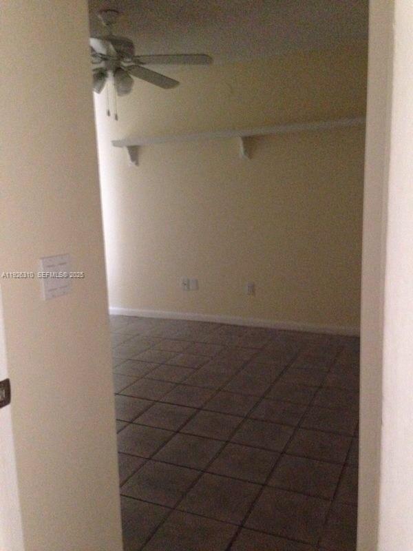 Building Photo - 405 SE 14th St