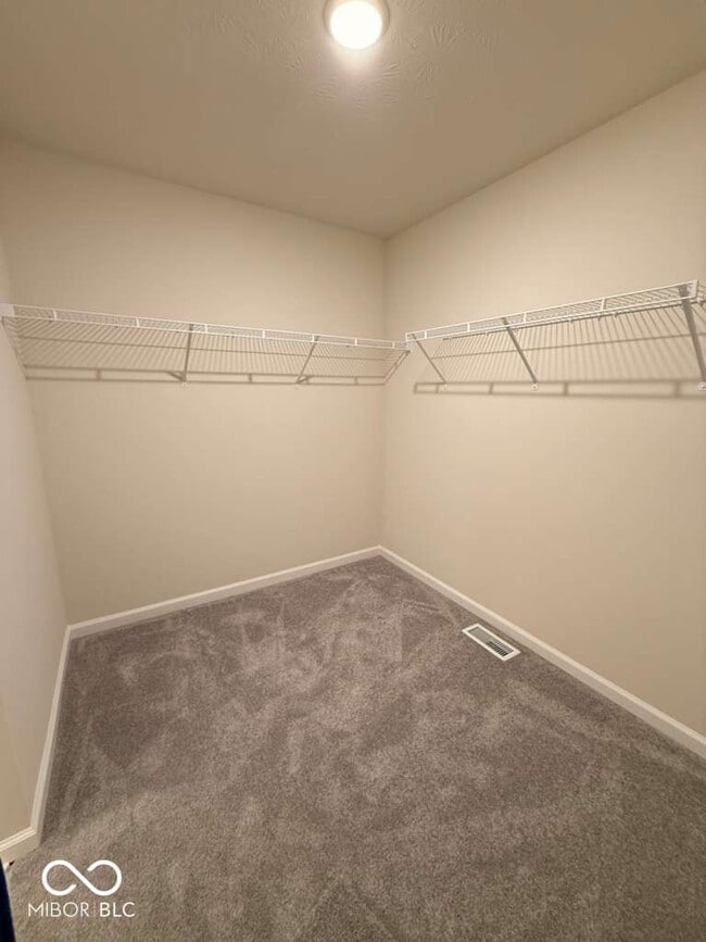 Building Photo - 3815 Sterling Dr