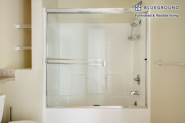 Building Photo - 1000 National Ave