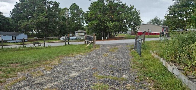 Building Photo - 3864 Wendell St