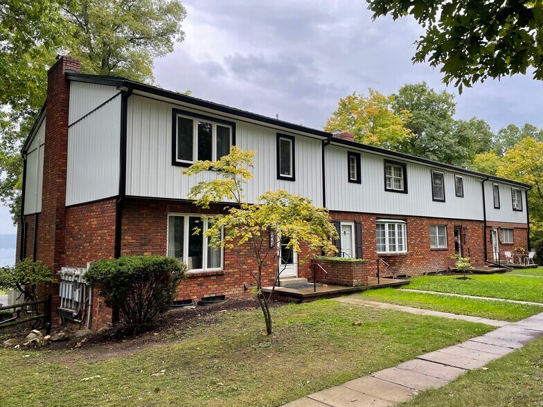 Building Photo - 6466 Timberlake Ter