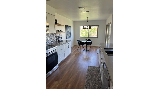 Building Photo - 80071 Palm Cir Dr
