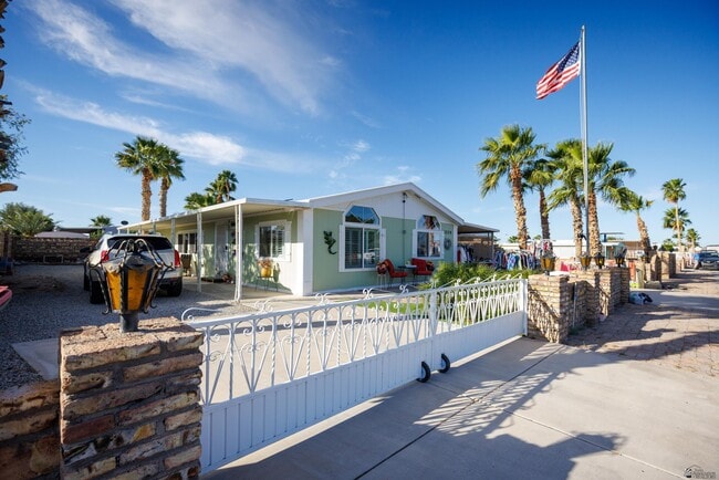 Building Photo - 13239 E 49th Dr