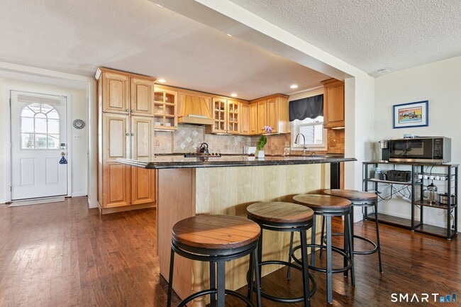 Building Photo - 1010 Ocean Ave