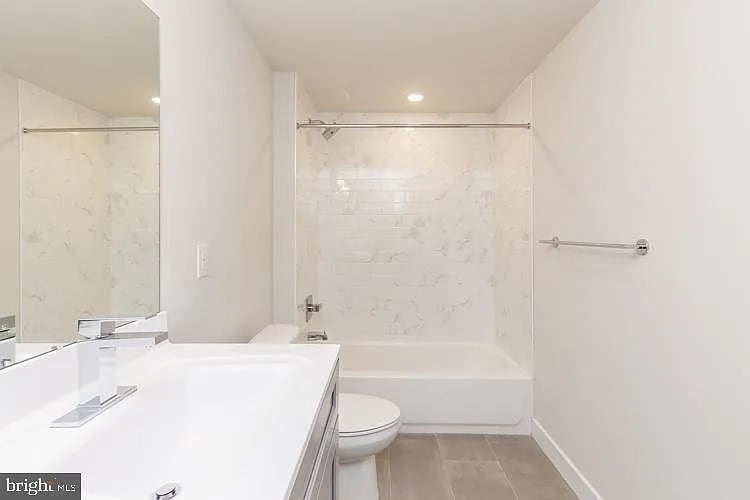 Building Photo - 2039 N 3rd St