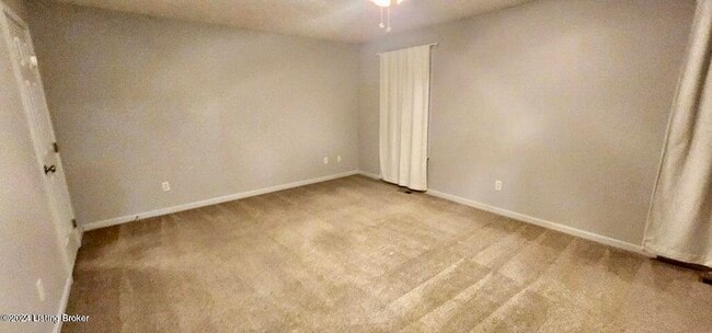Building Photo - 5009 Cronin Dr
