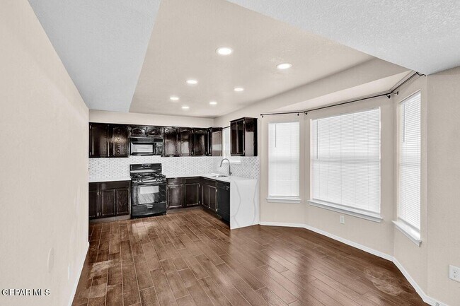 Building Photo - 14208 Bailee Point Ln