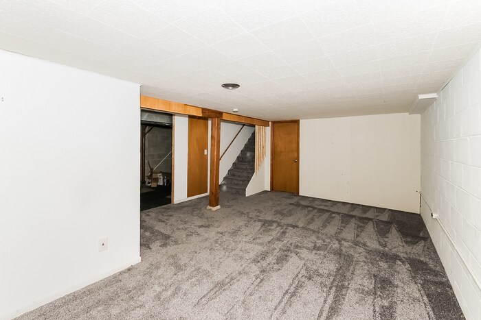 Building Photo - 7041 Garfield Ave S