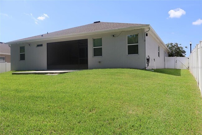 Building Photo - 5033 SW 56th St