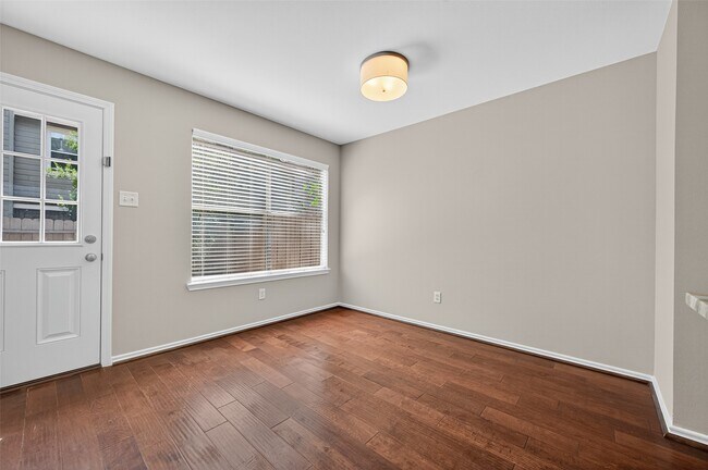 Building Photo - 54 Marble Rock Pl