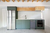 Building Photo - 11644 Colmar St