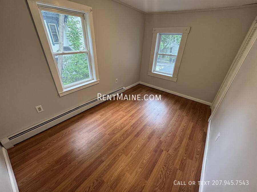 Building Photo - 97 Grove St
