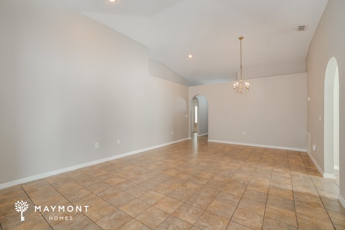 Building Photo - 11714 Bentry St