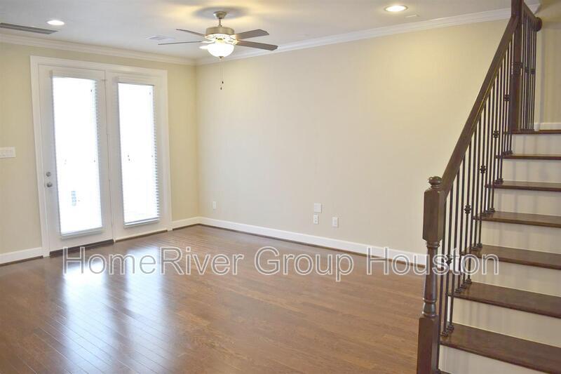 Building Photo - 215 Kendrick Pines Blvd
