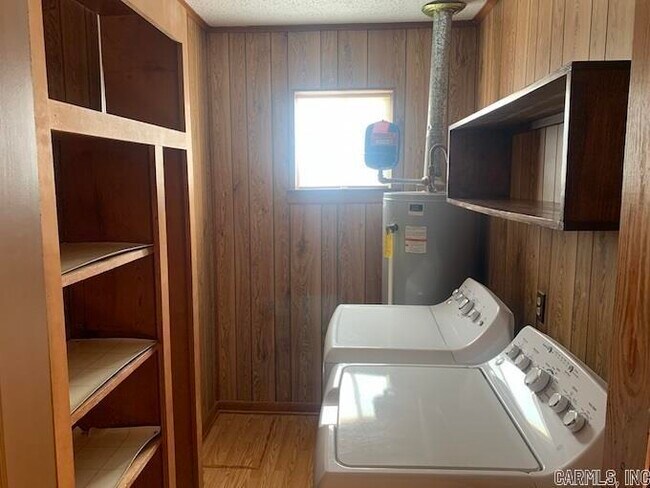 Building Photo - 4120 Burks Ave