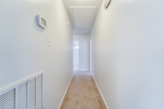 Building Photo - 15114 Forest Lodge Dr