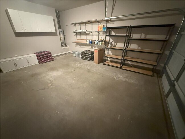 Building Photo - 1460 Vinery Ave