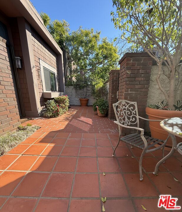 Building Photo - 4549 Alla Rd