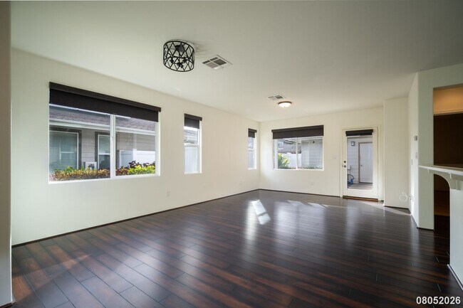 Building Photo - $4,500 / 3 Bed / 2 Bath / 2 Car Garage – Hoakalei, Ewa Beach